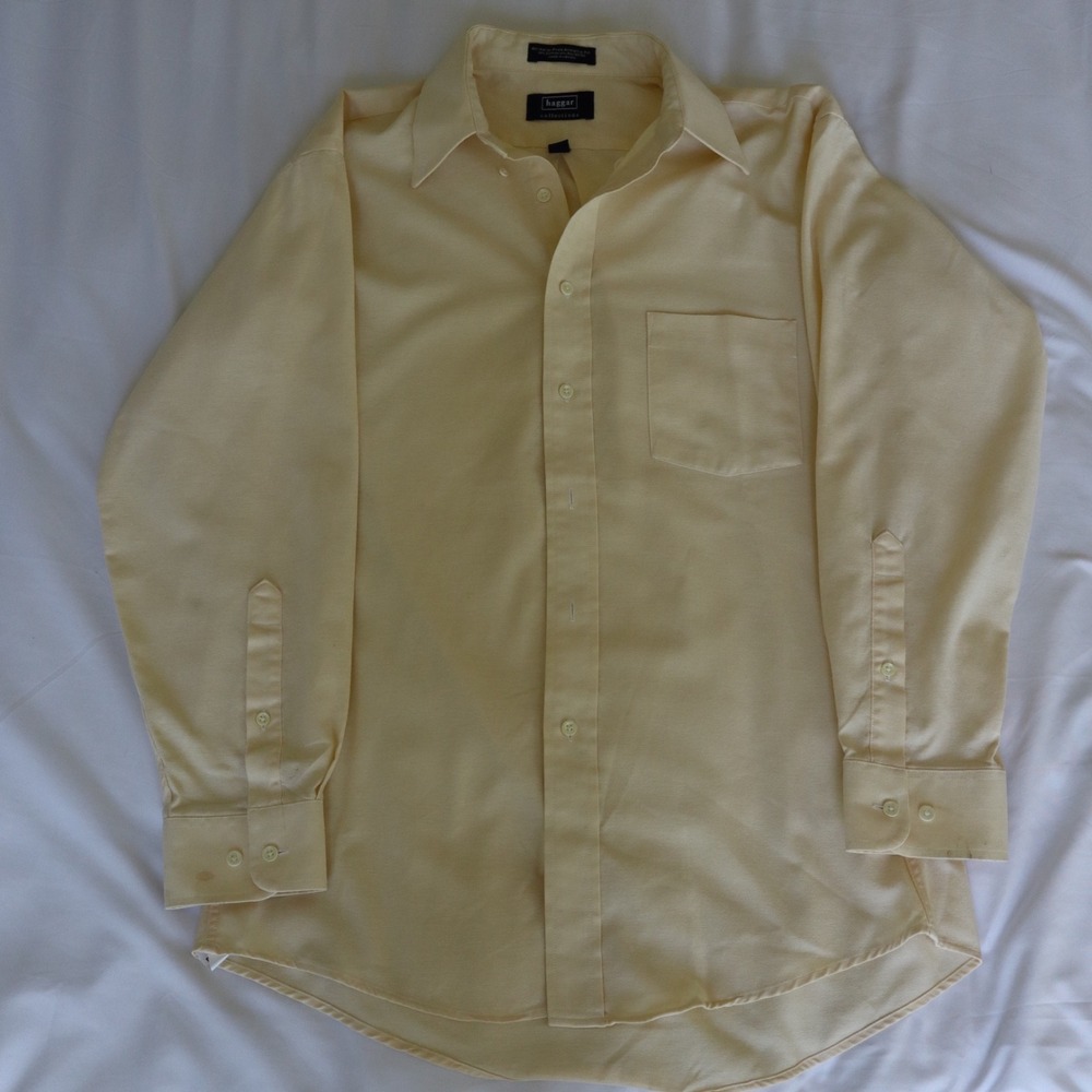 Haggar Dress Shirt Men's 15 1/2 32/33 Athletic Fit Yellow Long Sleeve Button Up